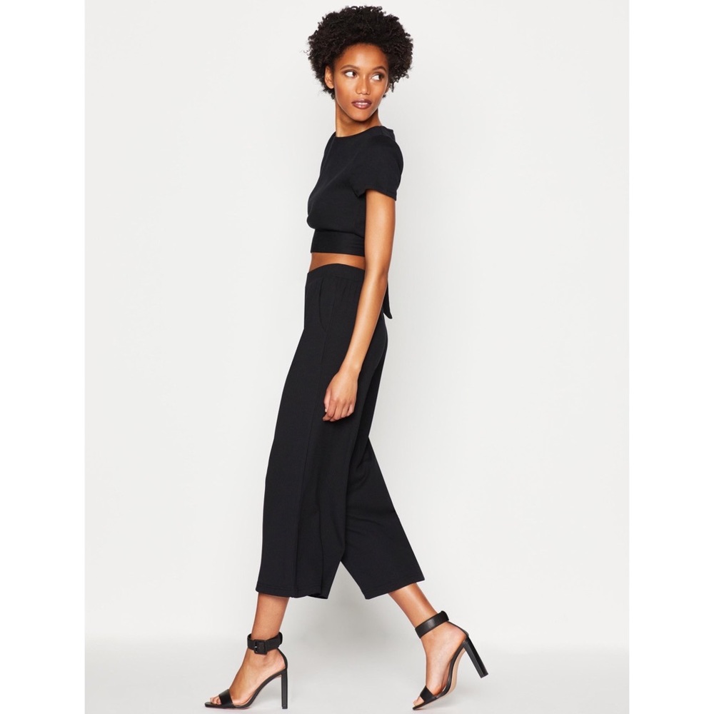 BCBGeneration High Waisted Cropped Pant